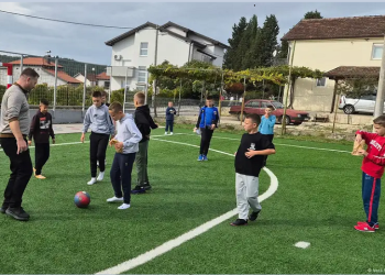 Osnovna škola Čerin jedna je od prvih u BiH, koja je kazala NE mobitelu