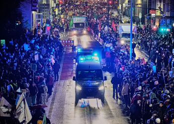 Masovni prosvjedi u njemačkom gradu Giessenu protiv AfD-a