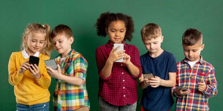 Roditelj troše veliki novac za digitalnu detoksikaciju djece