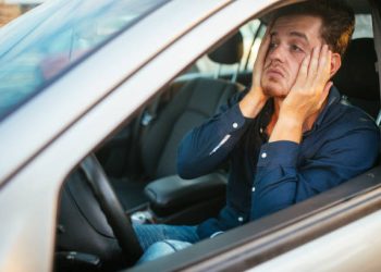 Električni auti sve draži, živci sve kraći: Užitak i frustracija rame uz rame