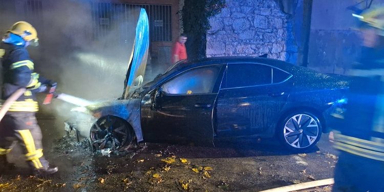 TERORISTIČKI NAPAD? U Mostaru zapaljeno vozilo mostarskog gradonačelnika