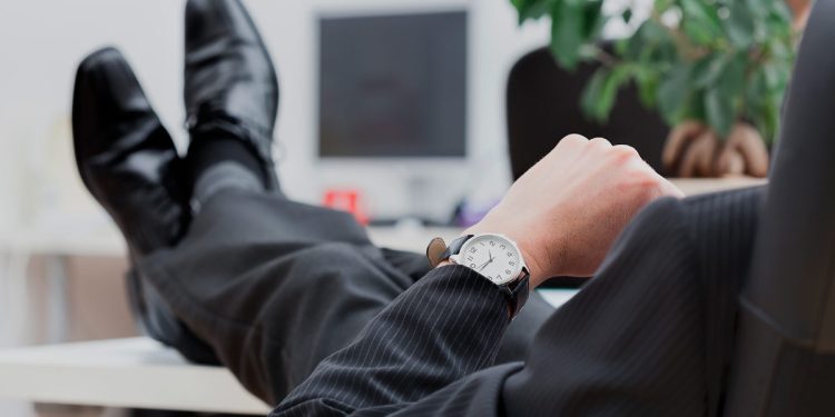 Umirovljenici u foteljama: Tko u bh. institucijama ne želi napustiti visoku plaću?