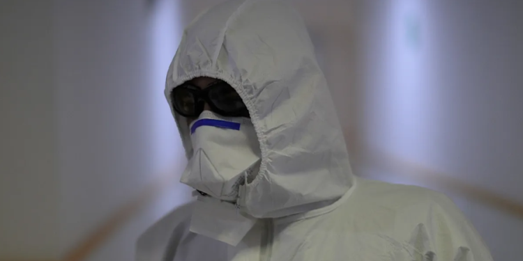 Ekstremisti bi mogli koristiti AI za izradu biološkog oružja sposobnog izazvati buduće pandemije, upozoravaju tehnološki stručnjaci