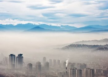 Pogoršanje kvalitete zraka: Nezdrave razine zagađenja u brojnim gradovima Bosne i Hercegovine