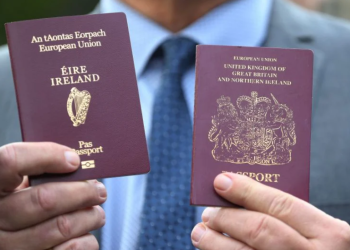 Povlači se gotovo 13.000 irskih putovnica zbog „tehničkog problema”