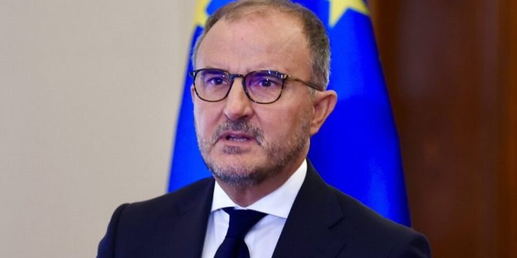 Soreca poziva političare u BiH da donesu europske zakone ili nema pristupnih pregovora, ali ni europoskih milijuna