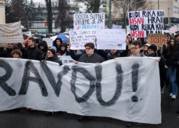 Novi prosvjedi u Sarajevu, zahtjevi za odgovornošću ostaju