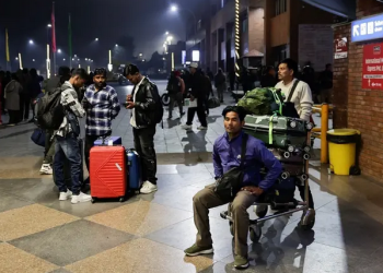 Zatvoren zračni promet na Bliskom istoku – Desetine tisuća putnika na aerodromima čeka povratak kući