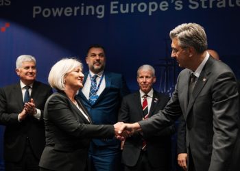 BiH i Hrvatska potpisale sporazum o plinovodu Južna interkonekcija – strateški projekt BiH, Hrvatske i SAD-a