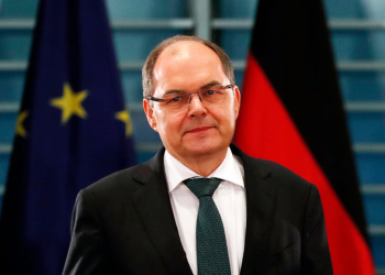 Michael Martens o odlasku visokog predstavnika: Je li Washington presudio Schmidtu?