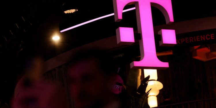 Deutsche Telekom i Rheinmetall udružuju snage: Njemački divovi razvijaju sustav za obranu od dronova