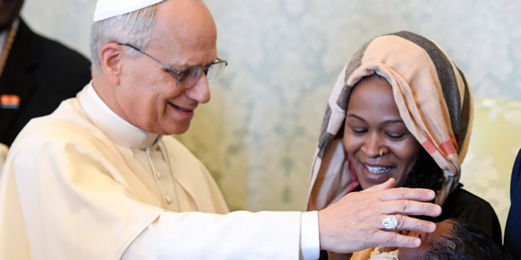 Papa pozvao svjetske čelnike na humaniji odnos prema migrantima