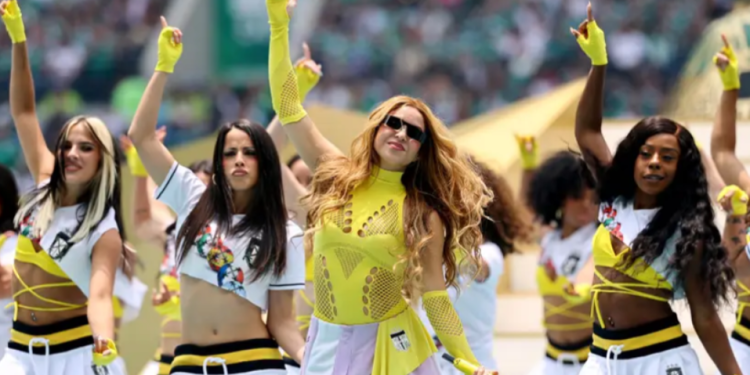 Kraljica Mundijala se vratila: Shakira spektakularnim nastupom zapalila Meksiko