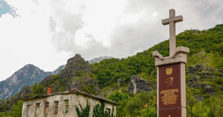 Što kaže bošnjačka manjina o zločinu nad Hrvatima Grabovice? Alispahić: “Mora početi zaštita moralnog kredibiliteta”